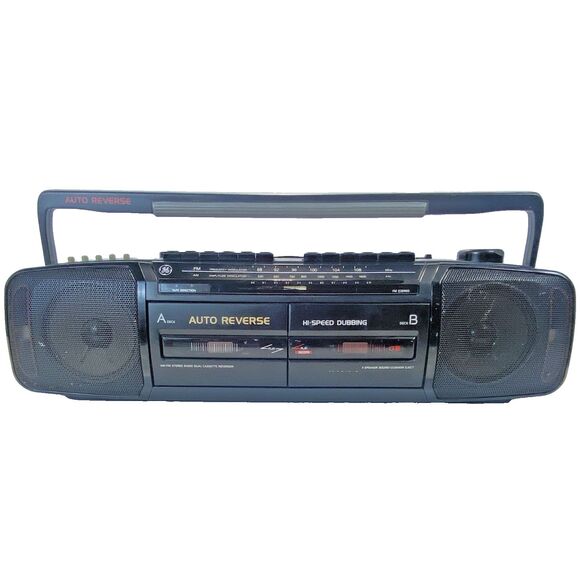 Vintage GE Dual Cassette Recorder 3-5639A - AM/FM Stereo Boombox - Works!